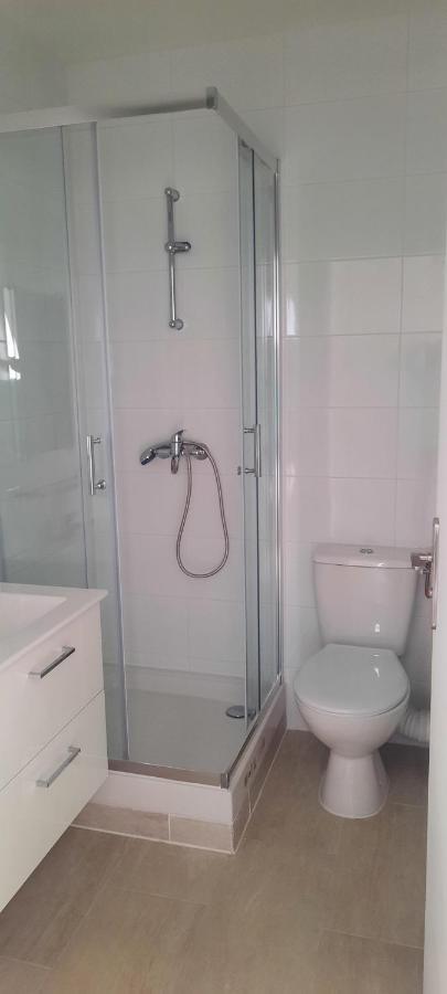 Studio Parking Gratuit Sur Place Claye Souilly المظهر الخارجي الصورة